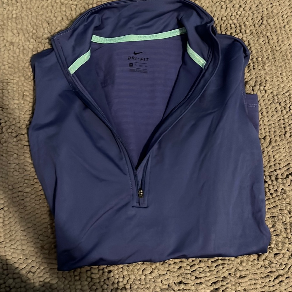 Woman’s dri-fit zip up jacket